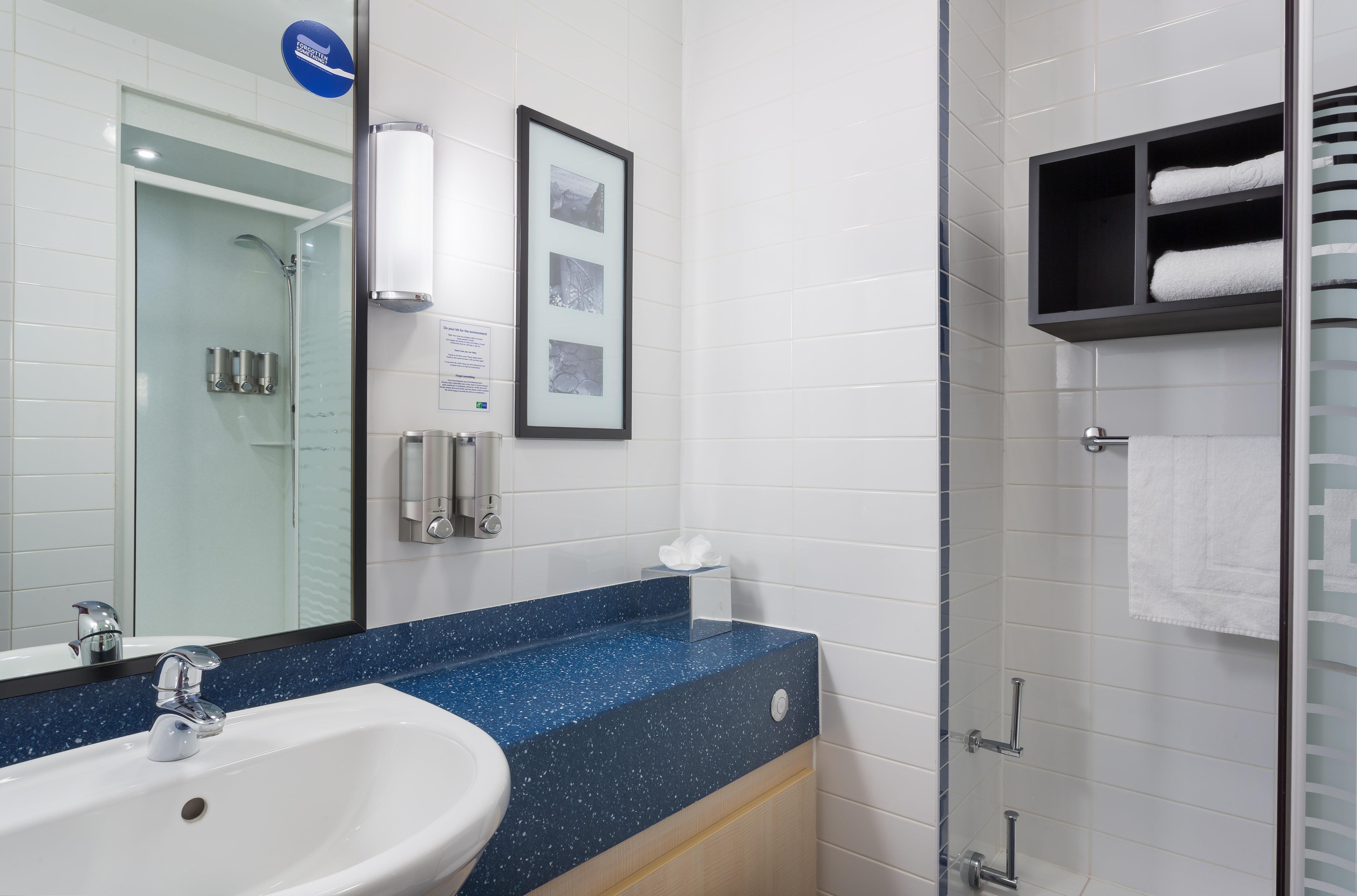 Holiday Inn Express Braintree By Ihg Eksteriør billede