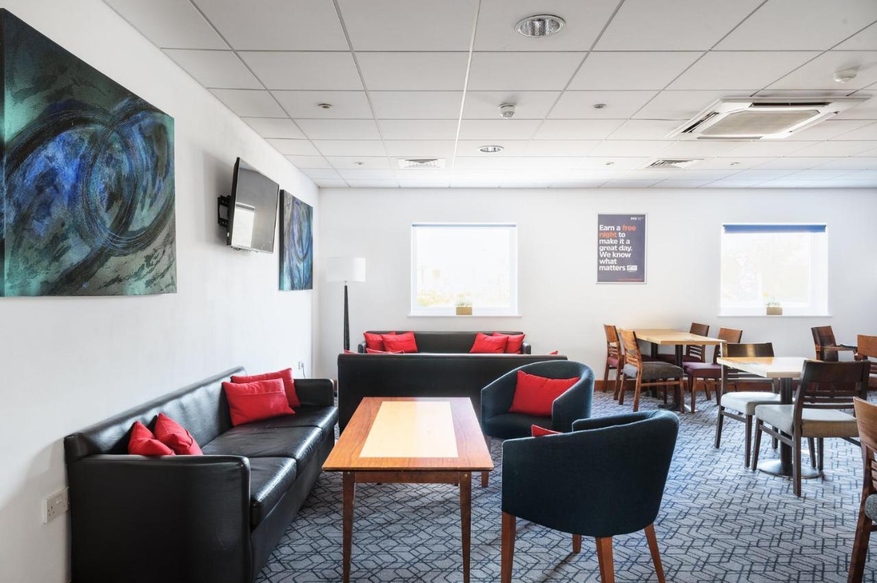 Holiday Inn Express Braintree By Ihg Eksteriør billede